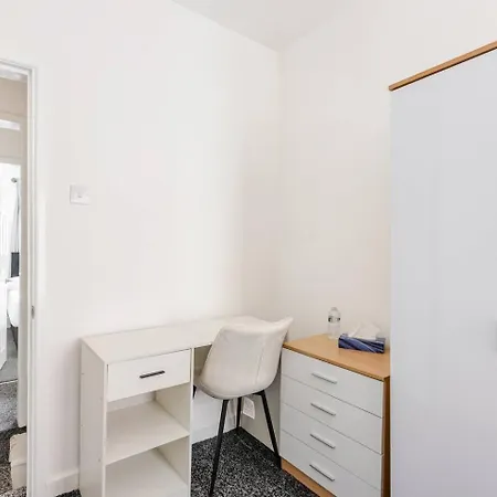 招待所 Burley 利兹